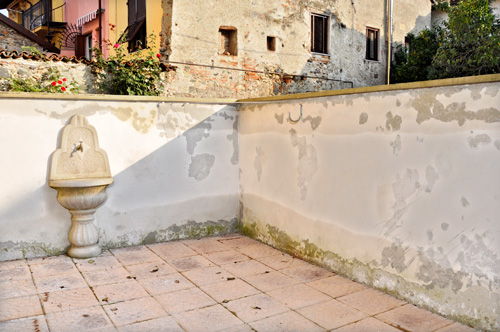 Risanare un muro con pietra tecnica bricoportale: fai da te e ... Finti mattoni grezzi da rivestimento