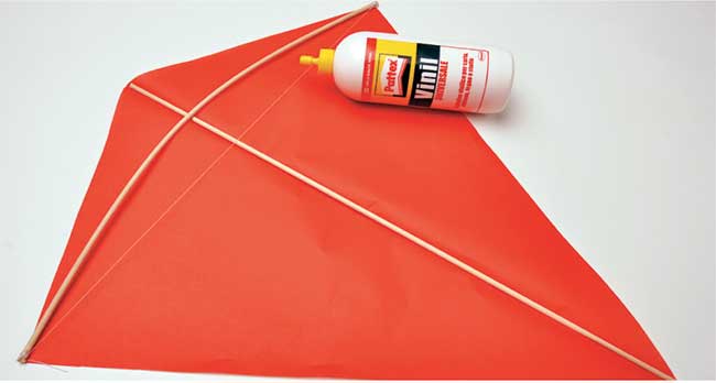 Aquilone Fai Da Te A Forma Di Diamante Per Bambini - Kit Creativo Da Costruire E Colorare (DIY-2)