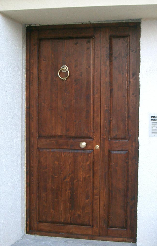 Come costruire un portoncino per lingresso bricoportale: fai da ... Costruire una porta in legno massello