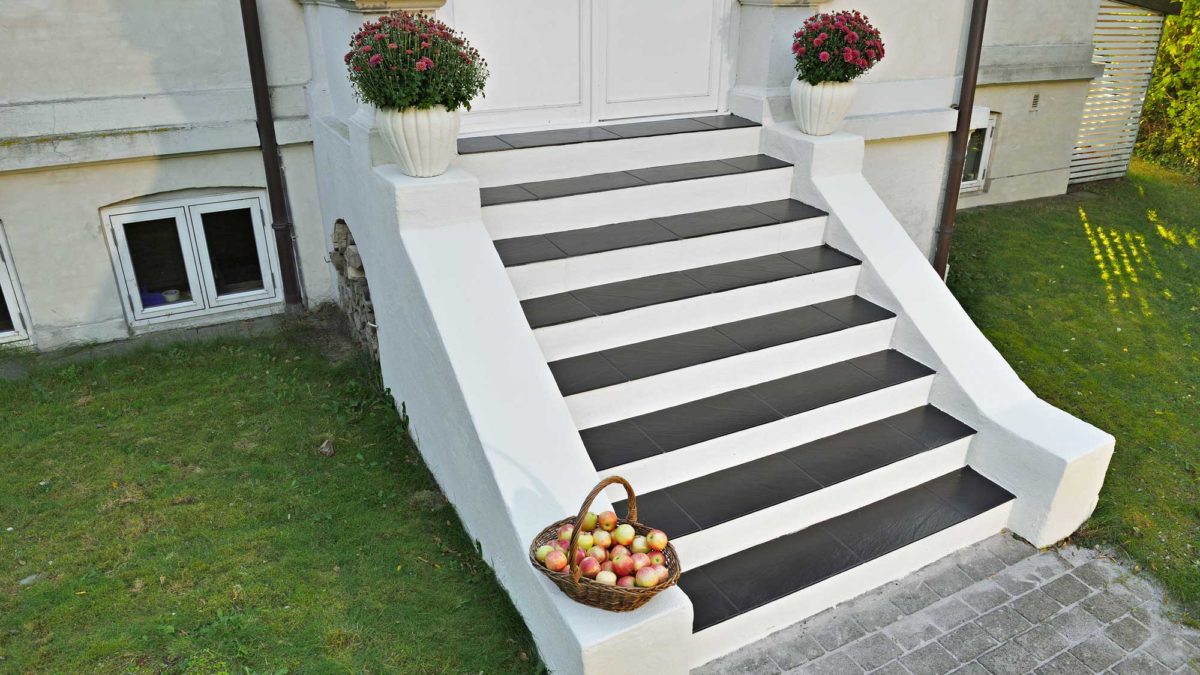 Rivestimento scale esterne con piastrelle Preparazione e posa fai da