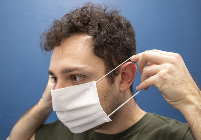 Mycroclean Italia Maschera 2020V3TN, Doppio Strato, Bianca/Bordo Blu, Con Nasell - Foto 5